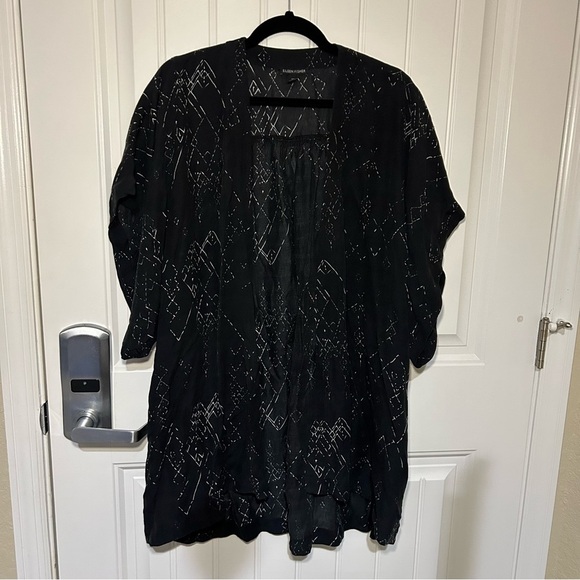Eileen Fisher Black Marrakesh Printed Silk Tencel Long Kimono Size Small/Medium - Picture 1 of 11